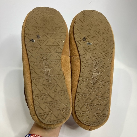 Minnetonka Women’s Cally slippers tan suede faux fur lined size 10 casual cozy - Picture 7 of 9